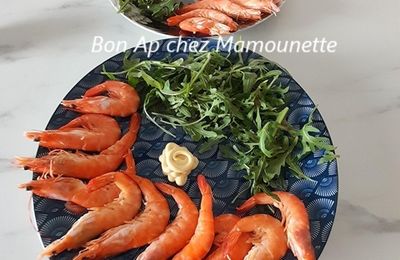 Crevettes mayo et roquette ET qq photos du départ (caravanes du Tour de France à st Malo) et feu d’artifice du 14 juillet côté plage du Môle