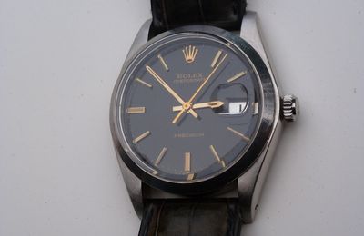 Bourse de Mer - OysterDate 6694 de 1976 cadran noir et Index or - Gilt dial