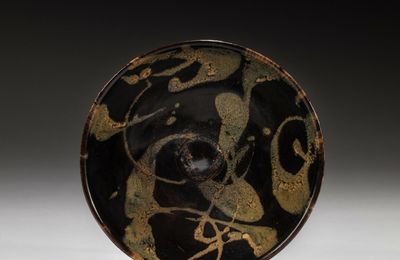 A splashed 'Jizhou' black-glazed bowl, Southern Song dynasty