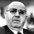 Pourquoi pas un boulevard honorant l'ancien S.S. Mohammedi SAÏD ?