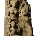 Skanda, Kumara et Uma. Grès. Inde. (probablement Madhya Pradesh) ca 11° siècle