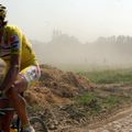 Entre Paris et Roubaix... Le spectacle des professionnels.