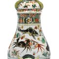 A Chinese Export porcelain famille-verte cistern and cover, Kangxi period, circa 1720