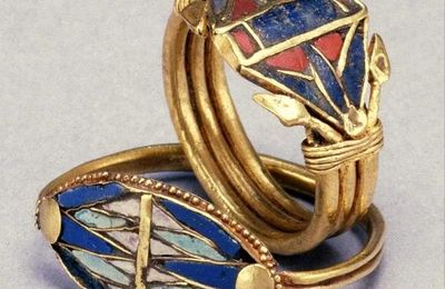 Two Rings with Lotus Flowers, Egypt, New Kingdom