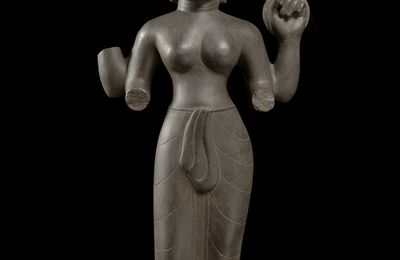 John Eskenazi Presents Hindu Gods and Serene Buddhas in New York