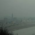 La plage dans la brume