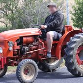 Renault V73 (Type R 7053) - Canals en Aveyron (Agriculture)