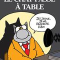 Le chat passe à table