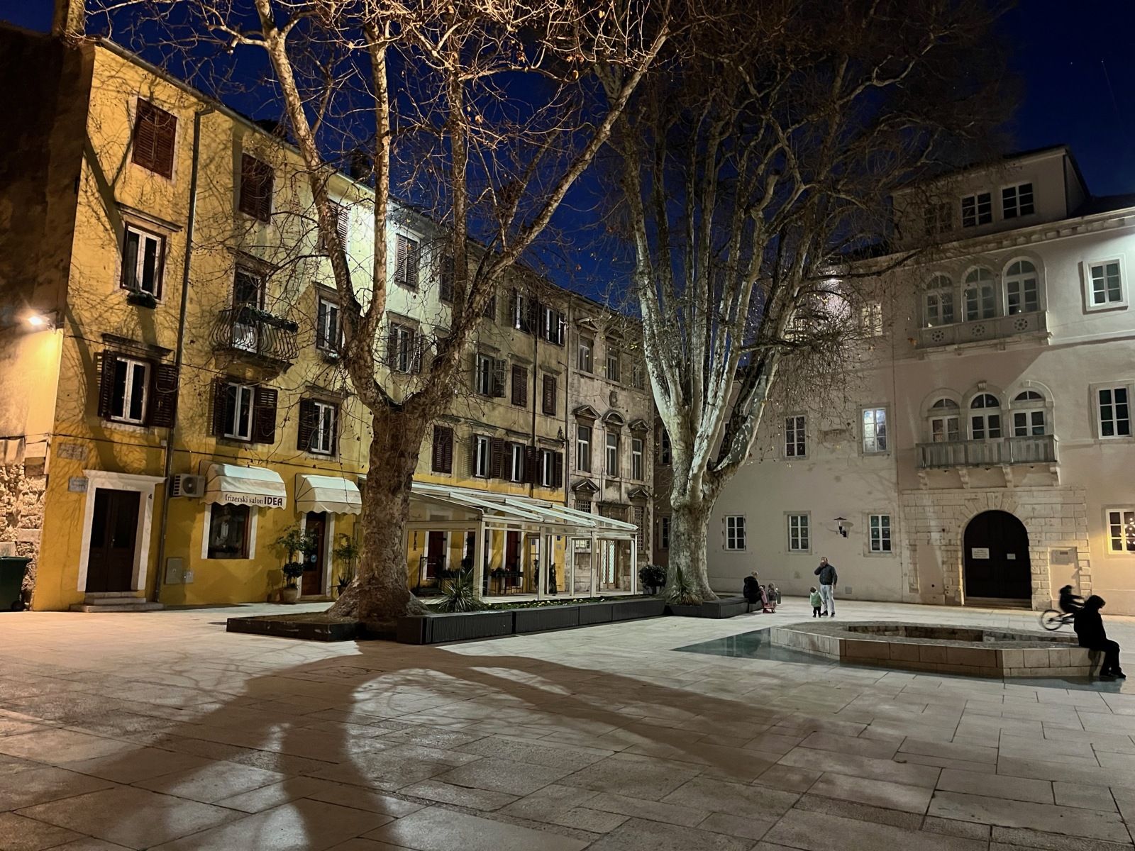 Zadar, Trg Petra Zoranica, samedi 3 février 2024 (auteur/author Philippe Bensimon)