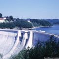 LE BARRAGE DE SAINT ETIENNE CANTALES ( 15 Cantal)