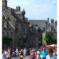 Locronan et sa brocante