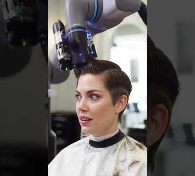  "Robot Coiffeur Esthétique : La Révolution Automatisée de la Beauté"