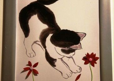 Le chat et les fleurs