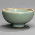 A fine celadon-glazed Longquan bowl, Song dynasty (960-1279)