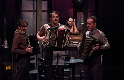 Avignon OFF 2024- Du Charbon dans les veines au Chien Qui Fume: la dernière création de JP Daguerre est un triomphe! 