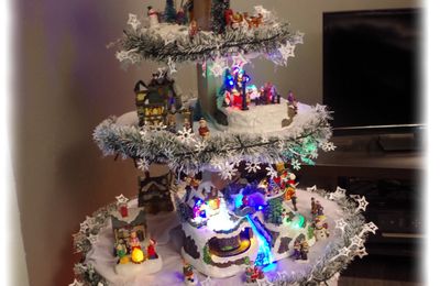 NOTRE VILLAGE DE NOËL FAIT MAISON
