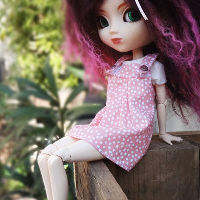 Nouvelle petite robe sur la boutique et