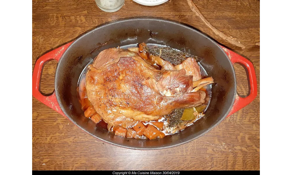 EPAULE D'AGNEAU (ou Gigot) DE 7 HEURES (Recette inspirée d'Alain Ducasse)