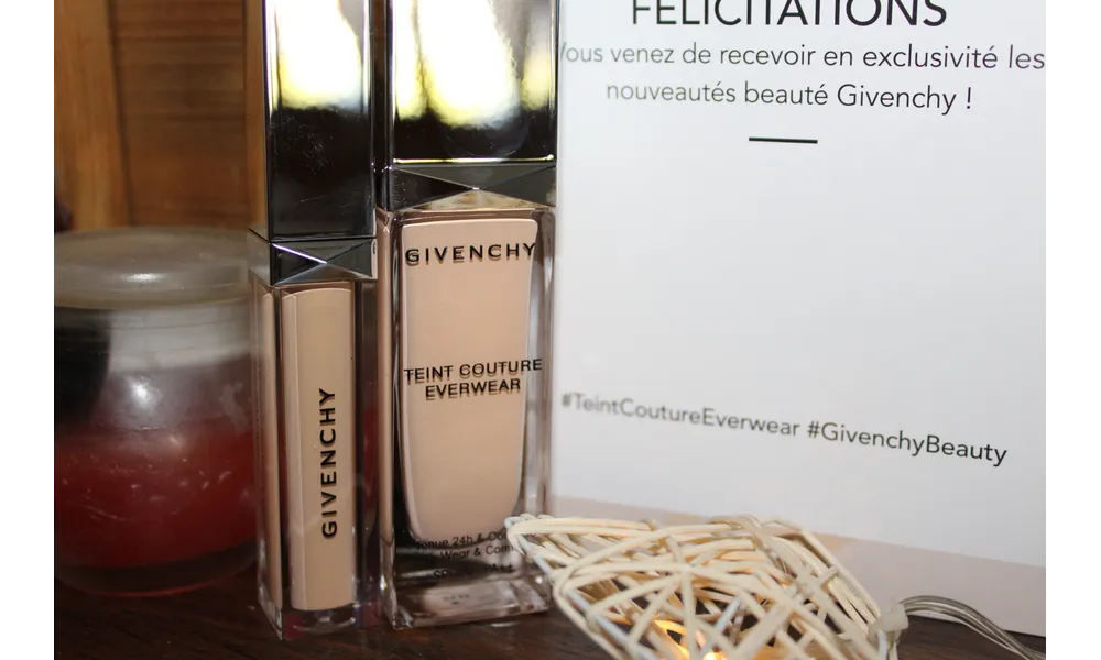Colis reçu  #GivenchyBeauty #TeintCoutureEverwear #testproduit ... merci pour cette nouvelle sélection !