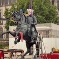 Le maire de ROUEN célèbre la haine de soi et de la démocratie locale: le retour de la statue de Napoléon 1er sera discret...