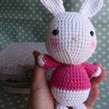 Un lapinou crocheté pour donner des nouvelles !