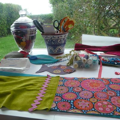 couture, broderie et ma belle écharpe bouillote