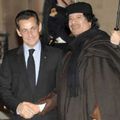 Sarkozy a-t-il, oui ou non, parlé des droits de l'Homme avec Kadhafi ?