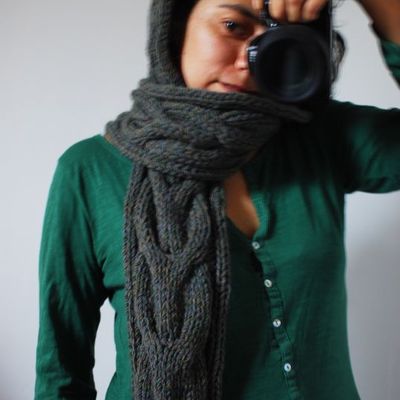 Trenzame hooded scarf... 