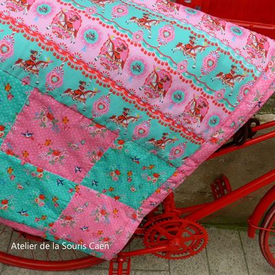 Plaid Patchwork avec les tissus Fiona Hewitt