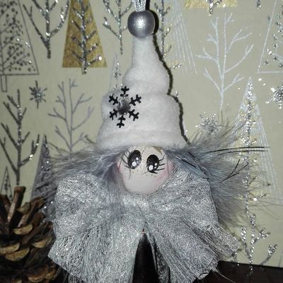 Lutines sur le sapin...