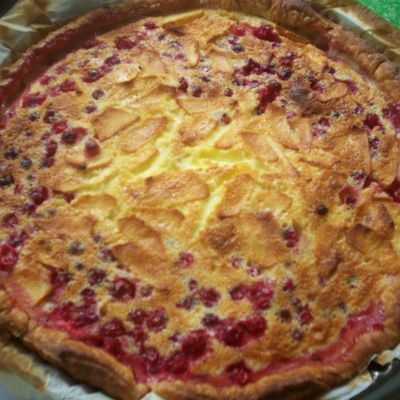 TARTE POMMES GROSEILLES