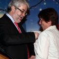 LA MÉDAILLE DE VERMEIL POUR CATHERINE GALOIN A LA TÊTE D’UN SERVICE DE 25 AUXILIAIRES DE VIE.