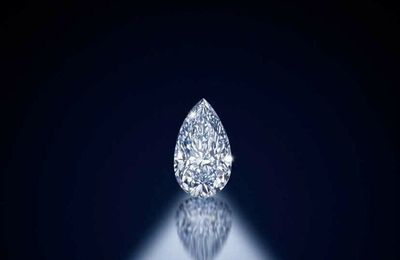 A Fancy Intense Blue diamond, a Fancy Gray-Blue diamond and a Kashmir sapphire ring headline Bonhams London Fine Jewellery sale 