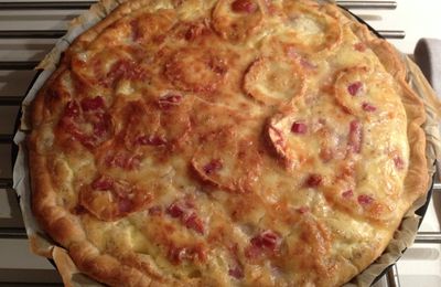 Quiche au fromage de chèvre et aux lardons