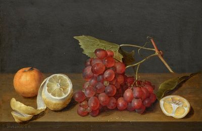 Jacob van Hulsdonck, Still life with a bunch of grapes and a peeled lemon on a ledge