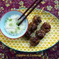 Brochettes de boulettes, sauce soja piquillos 