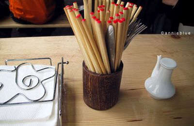 Le marché des enfants rouges - Taeko, le traiteur libanais et le mec aux sandwichs