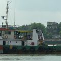 Calcutta - Le ferry vers le Nintala crématorium