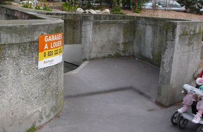 Garage à poussettes