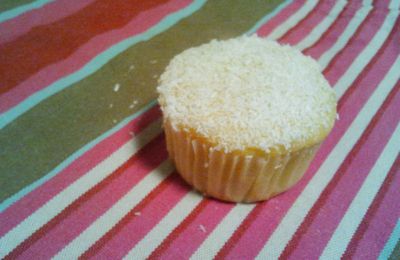 Essai de cupcakes citron vert/noix de coco