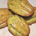 madeleines au jambon cru et pesto