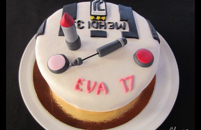 Gâteau façon Kinder délice coco, décoré maquillage - Juventus