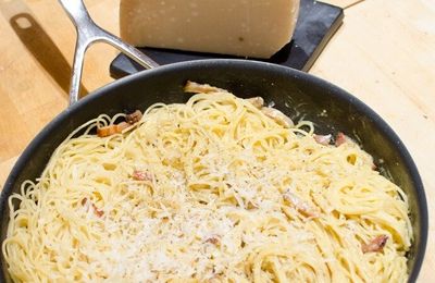 Capellini au lard fumé et poivre