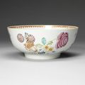 A famille rose export bowl, Qianlong
