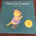 Le 20 ans des drôles de petites bêtes : la valisette pique nique / Henri le canari - Antoon Krings (Gallimard Jeunesse)