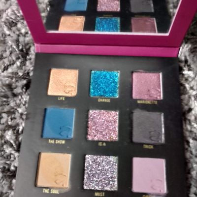 Revue MULAC Cosmetics Palettes Freakshow et Bella Vità