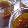 Prunes et rhubarbes en confiture à la cannelle