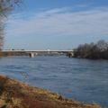 Orléans - Pont autoroutier sur La Loire 
