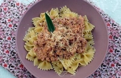 Octobre rose: Farfalle à la " bolognaise rose "