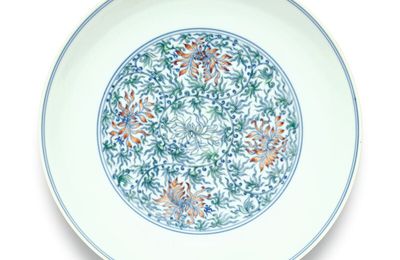 A doucai 'lotus' saucer dish, Yongzheng mark and period (1736-1795)